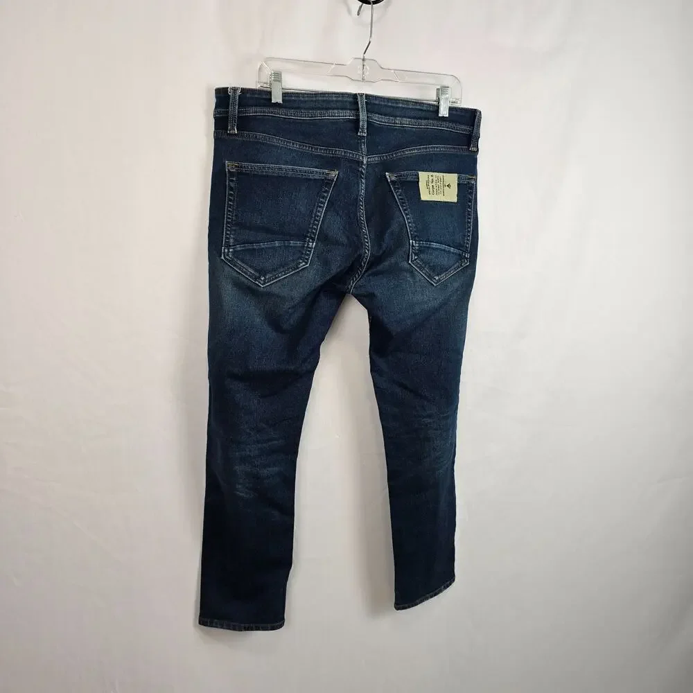 JinJer Jean Co. Madness Special Operations 36 x 27 Corps No. 6 Blue Medium Wash